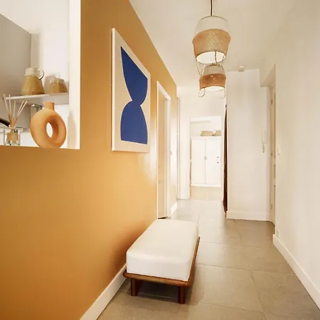 Apartamento 2 Climatisées Au Carré D Or à 5 Min Des Plages Et De La Promenade Des Dans Un Environnement Calme Niza